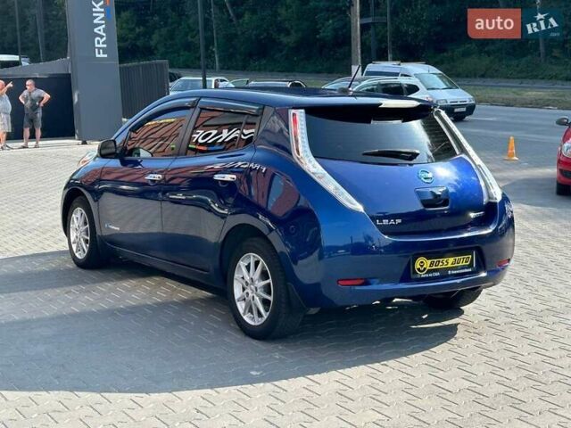 Синий Ниссан Лиф, объемом двигателя 0 л и пробегом 111 тыс. км за 8500 $, фото 3 на Automoto.ua