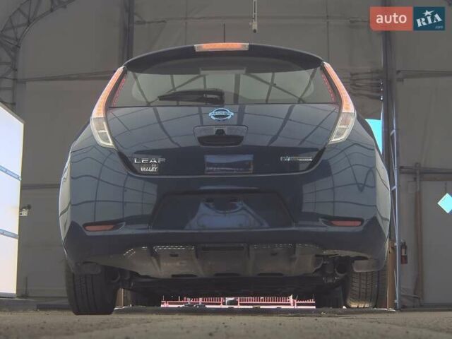 Синий Ниссан Лиф, объемом двигателя 0 л и пробегом 84 тыс. км за 4000 $, фото 4 на Automoto.ua