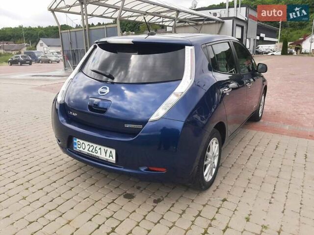 Синий Ниссан Лиф, объемом двигателя 0 л и пробегом 129 тыс. км за 8200 $, фото 11 на Automoto.ua