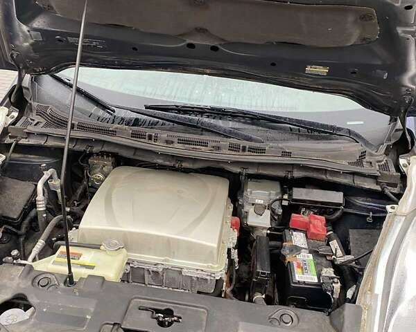 Синий Ниссан Лиф, объемом двигателя 0 л и пробегом 56 тыс. км за 6500 $, фото 17 на Automoto.ua