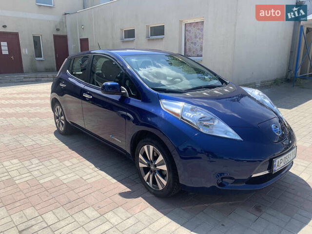 Синий Ниссан Лиф, объемом двигателя 0 л и пробегом 59 тыс. км за 10000 $, фото 21 на Automoto.ua