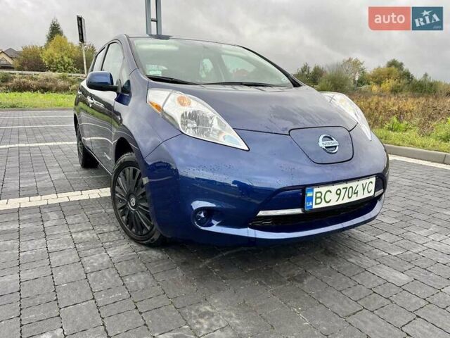 Синий Ниссан Лиф, объемом двигателя 0 л и пробегом 107 тыс. км за 9000 $, фото 8 на Automoto.ua
