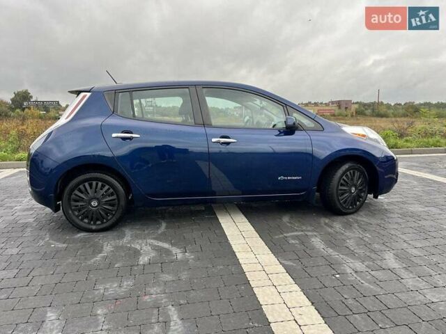 Синий Ниссан Лиф, объемом двигателя 0 л и пробегом 107 тыс. км за 9000 $, фото 7 на Automoto.ua