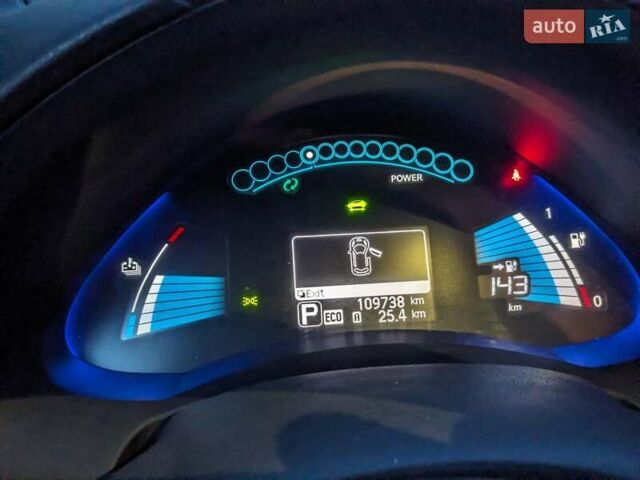 Синий Ниссан Лиф, объемом двигателя 0 л и пробегом 110 тыс. км за 6500 $, фото 6 на Automoto.ua