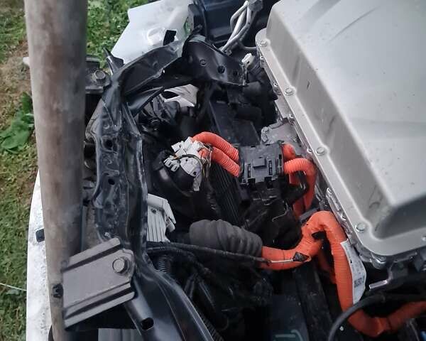 Синий Ниссан Лиф, объемом двигателя 0 л и пробегом 59 тыс. км за 5300 $, фото 11 на Automoto.ua