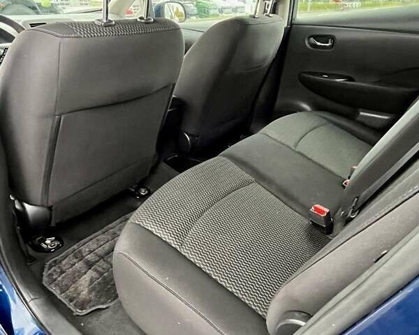 Синий Ниссан Лиф, объемом двигателя 0 л и пробегом 107 тыс. км за 9000 $, фото 14 на Automoto.ua