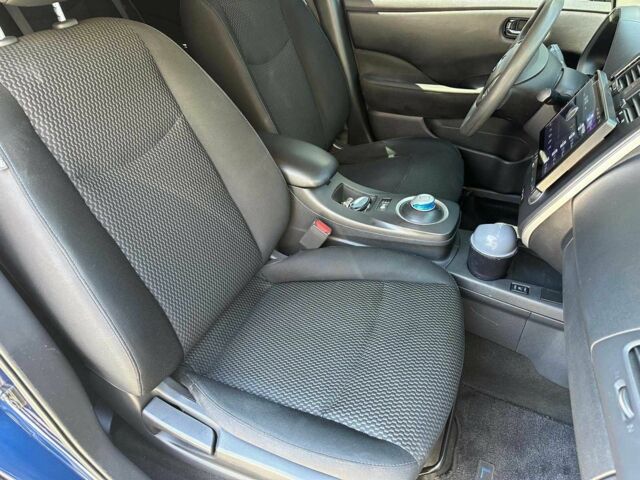 Синий Ниссан Лиф, объемом двигателя 0 л и пробегом 191 тыс. км за 7390 $, фото 14 на Automoto.ua