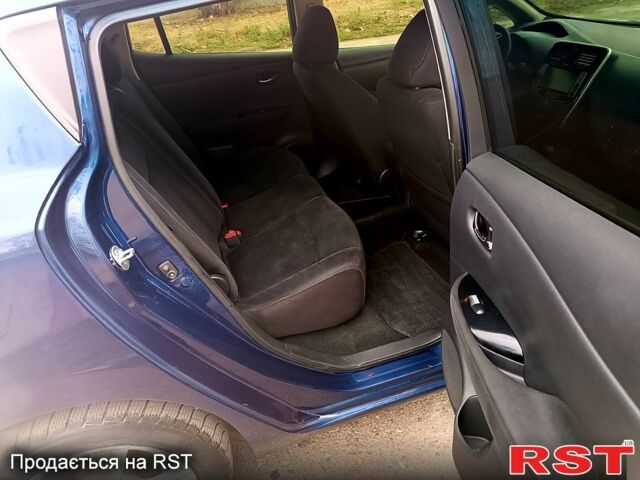 Синій Ніссан Ліф, об'ємом двигуна 0 л та пробігом 155 тис. км за 5300 $, фото 7 на Automoto.ua
