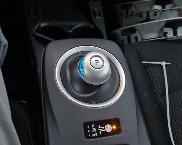 Синий Ниссан Лиф, объемом двигателя 0 л и пробегом 59 тыс. км за 5300 $, фото 3 на Automoto.ua