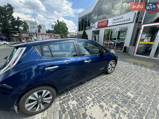 Синий Ниссан Лиф, объемом двигателя 0 л и пробегом 82 тыс. км за 8500 $, фото 2 на Automoto.ua