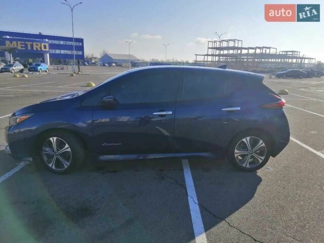 Синий Ниссан Лиф, объемом двигателя 0 л и пробегом 160 тыс. км за 13500 $, фото 7 на Automoto.ua