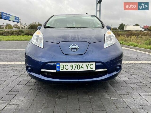 Синий Ниссан Лиф, объемом двигателя 0 л и пробегом 107 тыс. км за 9000 $, фото 5 на Automoto.ua