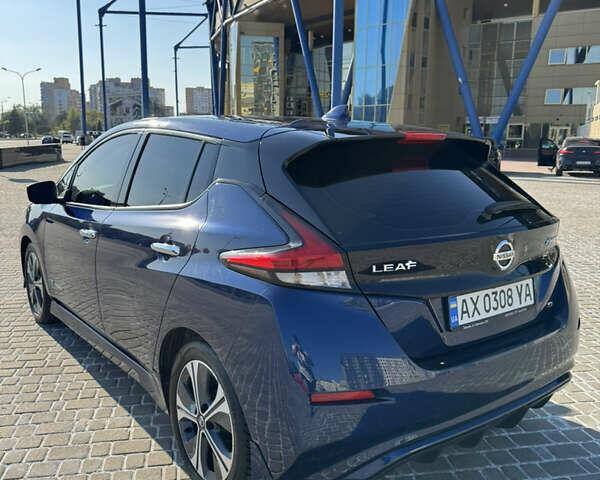 Синій Ніссан Ліф, об'ємом двигуна 0 л та пробігом 90 тис. км за 13500 $, фото 8 на Automoto.ua