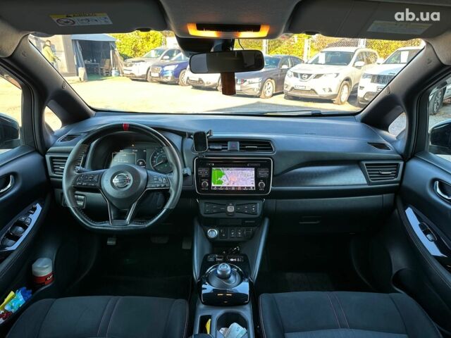 Синий Ниссан Лиф, объемом двигателя 0 л и пробегом 127 тыс. км за 13000 $, фото 30 на Automoto.ua