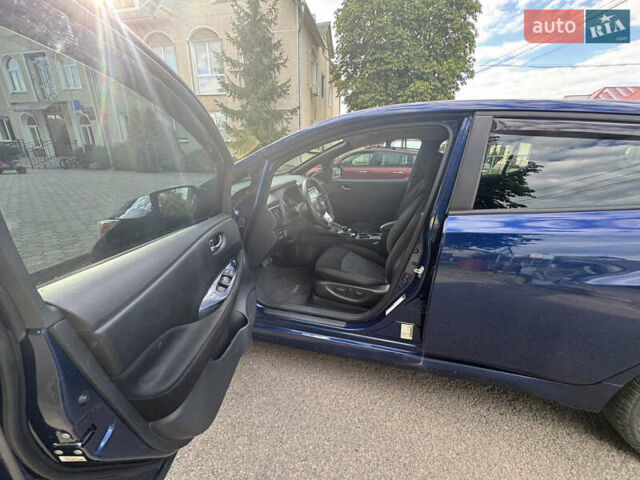 Синій Ніссан Ліф, об'ємом двигуна 0 л та пробігом 119 тис. км за 11200 $, фото 9 на Automoto.ua