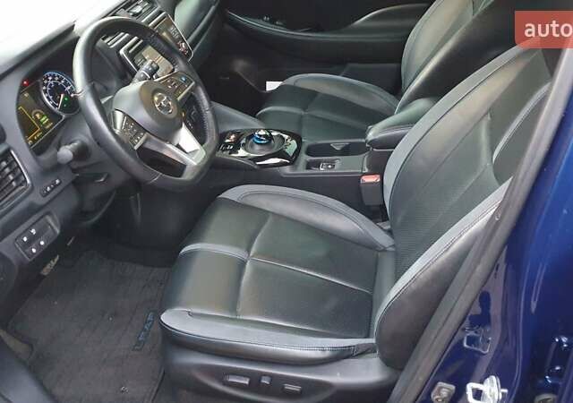 Синій Ніссан Ліф, об'ємом двигуна 0 л та пробігом 120 тис. км за 12100 $, фото 10 на Automoto.ua