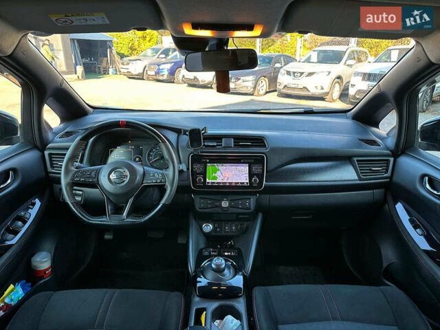 Синий Ниссан Лиф, объемом двигателя 0 л и пробегом 127 тыс. км за 13000 $, фото 29 на Automoto.ua