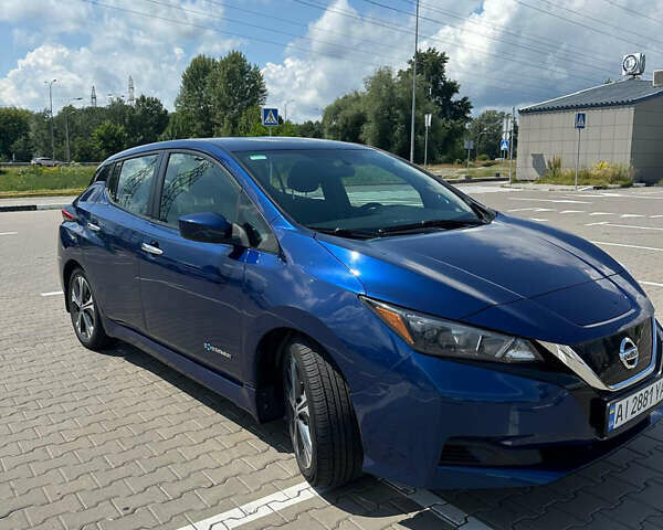 Синий Ниссан Лиф, объемом двигателя 0 л и пробегом 87 тыс. км за 11500 $, фото 14 на Automoto.ua