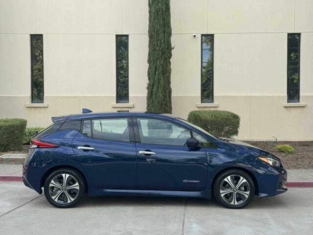 Синій Ніссан Ліф, об'ємом двигуна 0 л та пробігом 32 тис. км за 6500 $, фото 3 на Automoto.ua