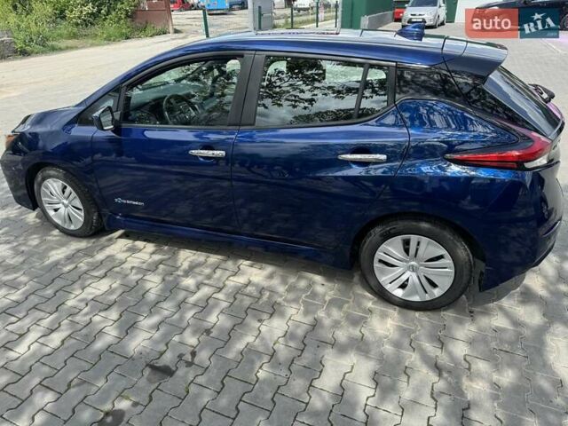 Синій Ніссан Ліф, об'ємом двигуна 0 л та пробігом 57 тис. км за 13600 $, фото 2 на Automoto.ua