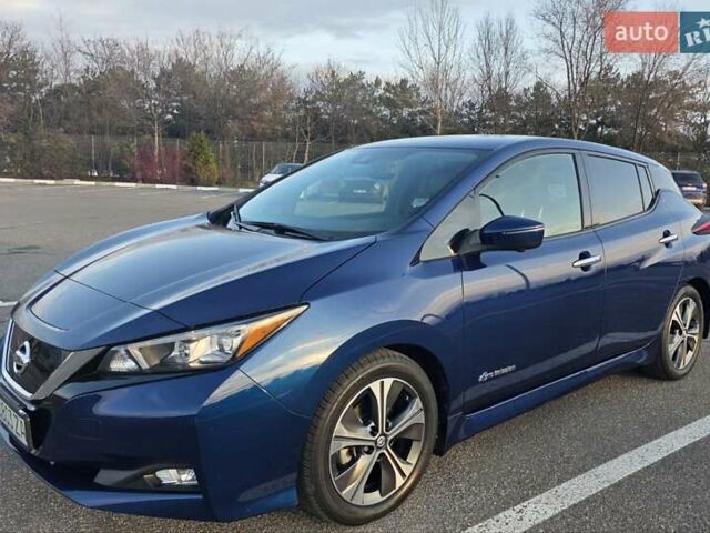 Синий Ниссан Лиф, объемом двигателя 0 л и пробегом 75 тыс. км за 15000 $, фото 25 на Automoto.ua