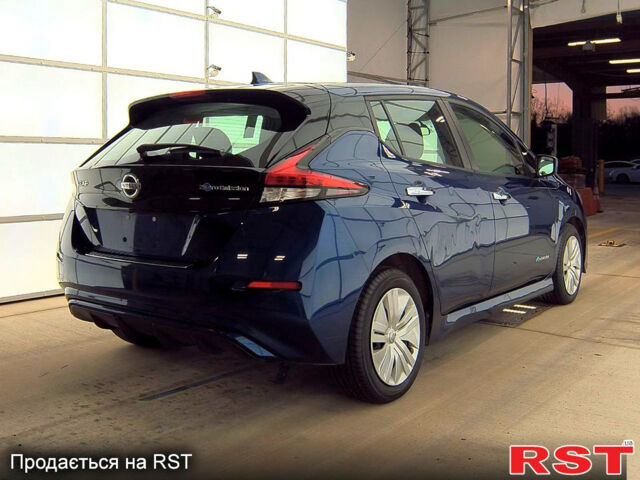 Синий Ниссан Лиф, объемом двигателя 0.11 л и пробегом 175 тыс. км за 10700 $, фото 5 на Automoto.ua