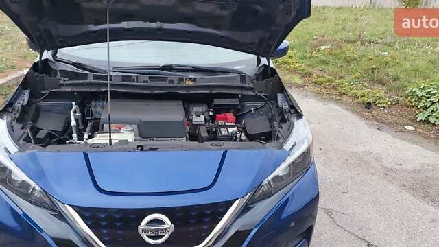 Синій Ніссан Ліф, об'ємом двигуна 0 л та пробігом 143 тис. км за 11400 $, фото 34 на Automoto.ua