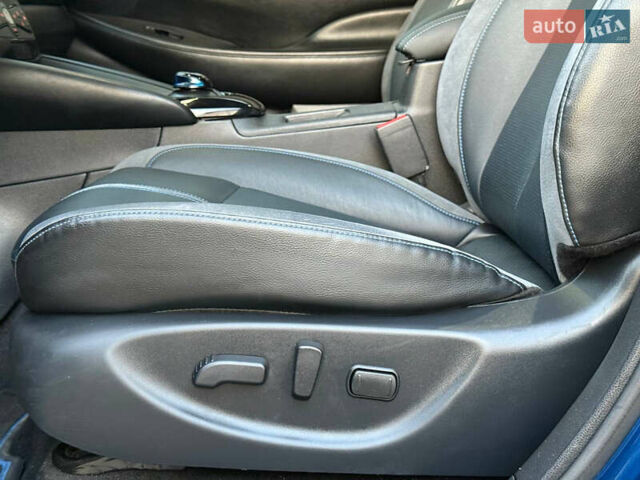Синий Ниссан Лиф, объемом двигателя 0 л и пробегом 76 тыс. км за 16100 $, фото 18 на Automoto.ua