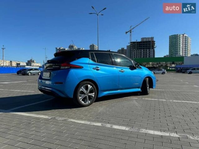 Синий Ниссан Лиф, объемом двигателя 0 л и пробегом 60 тыс. км за 15000 $, фото 3 на Automoto.ua