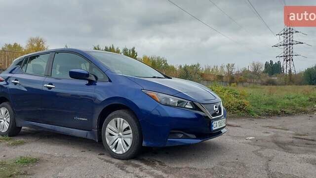 Синій Ніссан Ліф, об'ємом двигуна 0 л та пробігом 143 тис. км за 11400 $, фото 23 на Automoto.ua