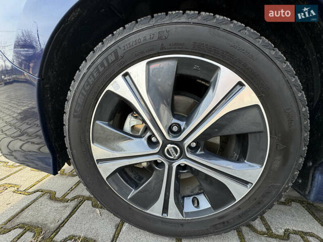 Синий Ниссан Лиф, объемом двигателя 0 л и пробегом 18 тыс. км за 13500 $, фото 22 на Automoto.ua