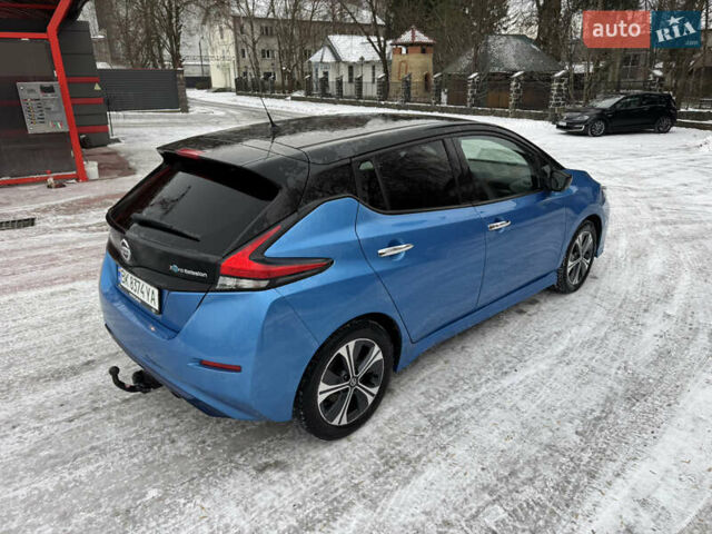 Синій Ніссан Ліф, об'ємом двигуна 0 л та пробігом 159 тис. км за 15500 $, фото 2 на Automoto.ua