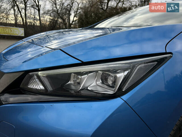 Синий Ниссан Лиф, объемом двигателя 0 л и пробегом 130 тыс. км за 14700 $, фото 16 на Automoto.ua