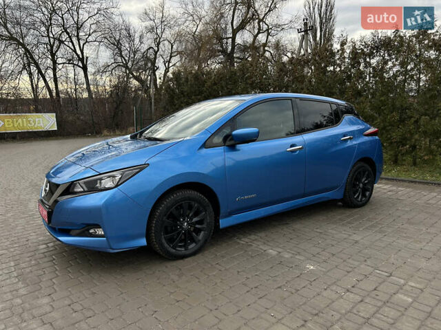 Синий Ниссан Лиф, объемом двигателя 0 л и пробегом 130 тыс. км за 14700 $, фото 6 на Automoto.ua