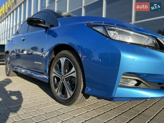Синий Ниссан Лиф, объемом двигателя 0 л и пробегом 34 тыс. км за 14900 $, фото 6 на Automoto.ua