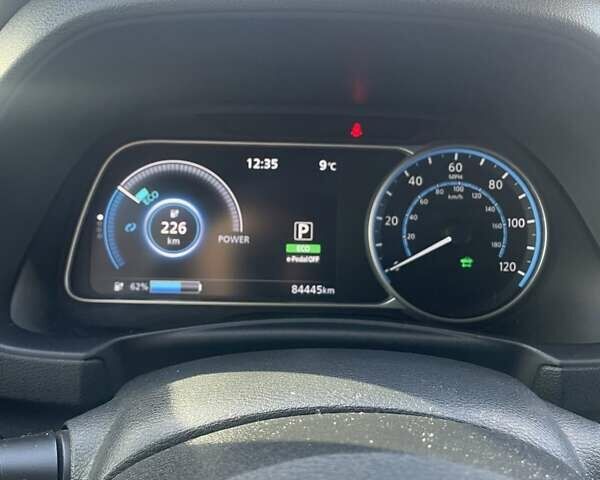 Синий Ниссан Лиф, объемом двигателя 0 л и пробегом 84 тыс. км за 18500 $, фото 8 на Automoto.ua