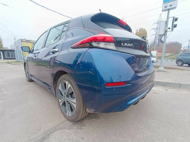 Синий Ниссан Лиф, объемом двигателя 0 л и пробегом 92 тыс. км за 14500 $, фото 5 на Automoto.ua