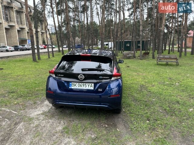 Синій Ніссан Ліф, об'ємом двигуна 0 л та пробігом 72 тис. км за 14500 $, фото 6 на Automoto.ua