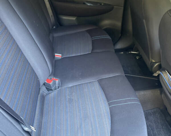 Синий Ниссан Лиф, объемом двигателя 0 л и пробегом 32 тыс. км за 16500 $, фото 10 на Automoto.ua