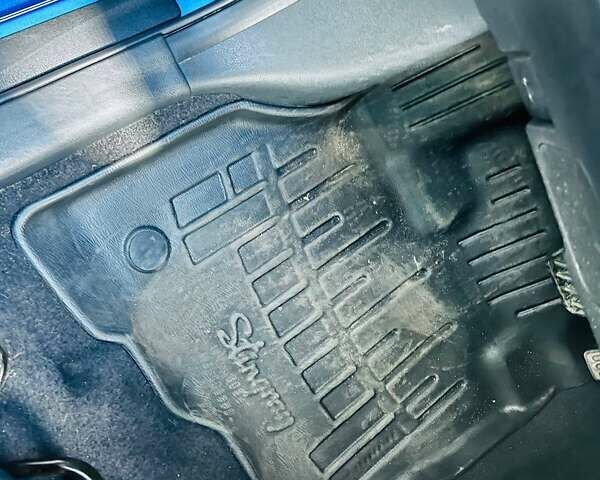 Синий Ниссан Лиф, объемом двигателя 0 л и пробегом 47 тыс. км за 14380 $, фото 35 на Automoto.ua