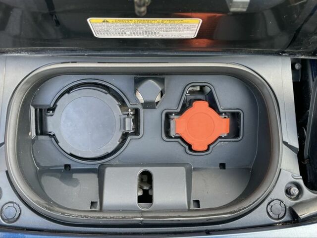 Синий Ниссан Лиф, объемом двигателя 0 л и пробегом 57 тыс. км за 12950 $, фото 7 на Automoto.ua