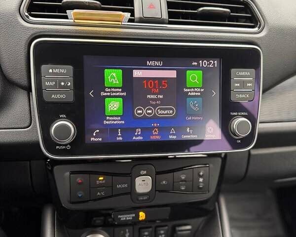 Синий Ниссан Лиф, объемом двигателя 0 л и пробегом 33 тыс. км за 17700 $, фото 4 на Automoto.ua