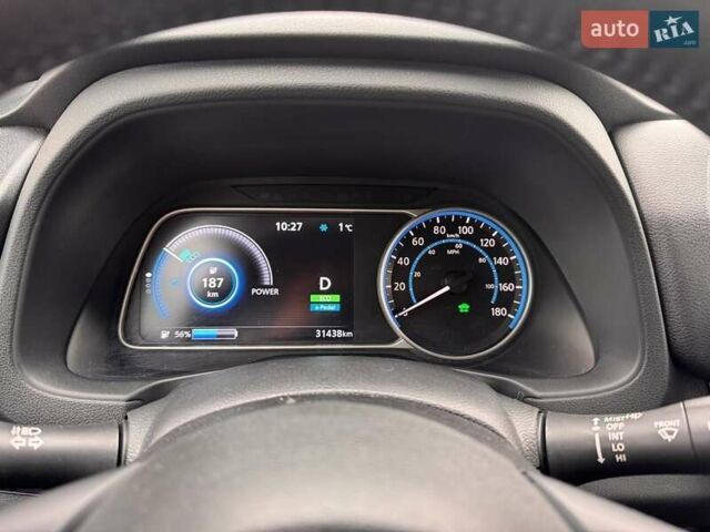 Синий Ниссан Лиф, объемом двигателя 0 л и пробегом 33 тыс. км за 17700 $, фото 11 на Automoto.ua