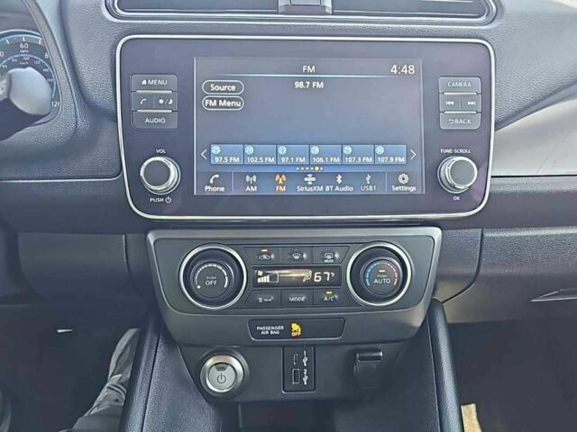 Синий Ниссан Лиф, объемом двигателя 0 л и пробегом 49 тыс. км за 8600 $, фото 8 на Automoto.ua