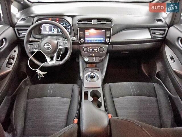 Синій Ніссан Ліф, об'ємом двигуна 0 л та пробігом 29 тис. км за 4200 $, фото 6 на Automoto.ua