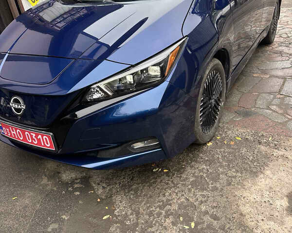 Синий Ниссан Лиф, объемом двигателя 0 л и пробегом 18 тыс. км за 21000 $, фото 22 на Automoto.ua