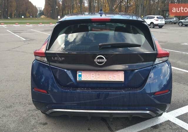 Синий Ниссан Лиф, объемом двигателя 0 л и пробегом 27 тыс. км за 16800 $, фото 4 на Automoto.ua