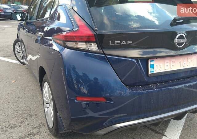 Синий Ниссан Лиф, объемом двигателя 0 л и пробегом 27 тыс. км за 16800 $, фото 6 на Automoto.ua