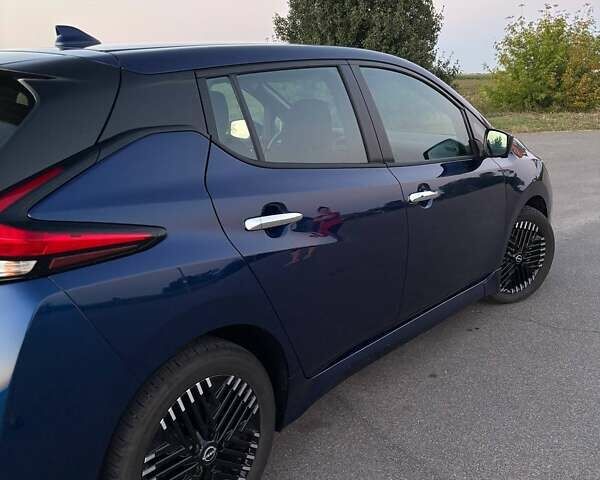 Синий Ниссан Лиф, объемом двигателя 0 л и пробегом 9 тыс. км за 22500 $, фото 21 на Automoto.ua