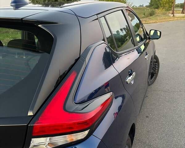 Синий Ниссан Лиф, объемом двигателя 0 л и пробегом 9 тыс. км за 22500 $, фото 20 на Automoto.ua